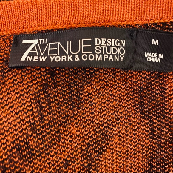 New York & CO Cropped Cardigan Y2K 90s Animal Print Burnt Orange Black SZ Med - Picture 4 of 6